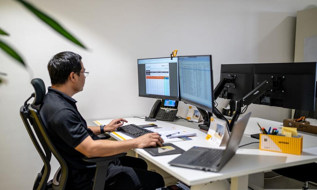 Workshop administrator